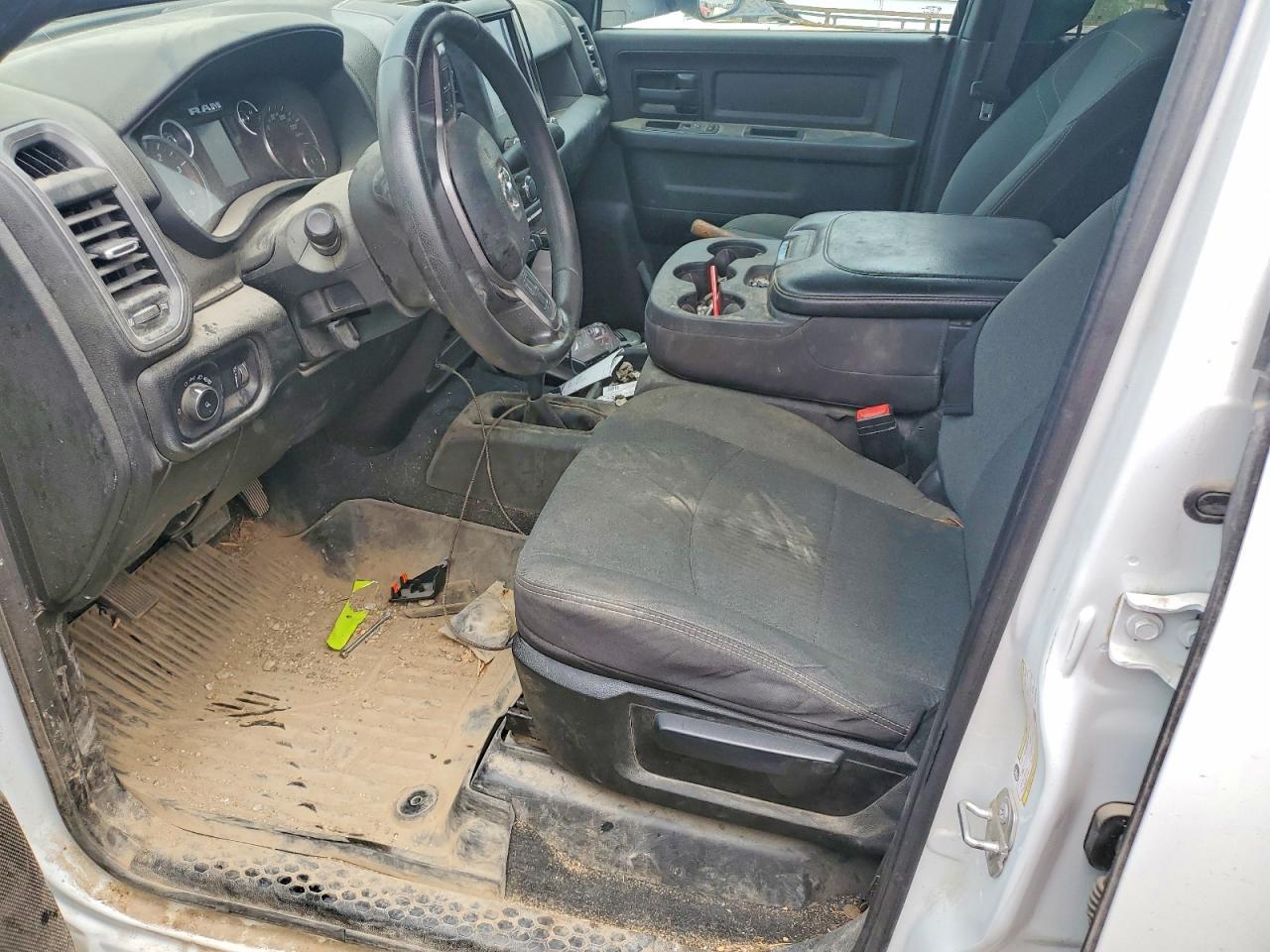 2022 Ram 3500 Tradesman - Image 7