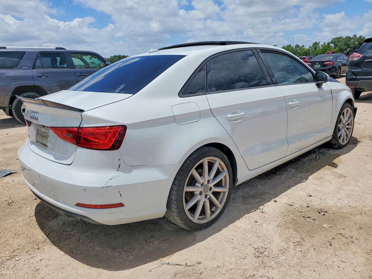 2016 Audi A3 Premium - Image 3