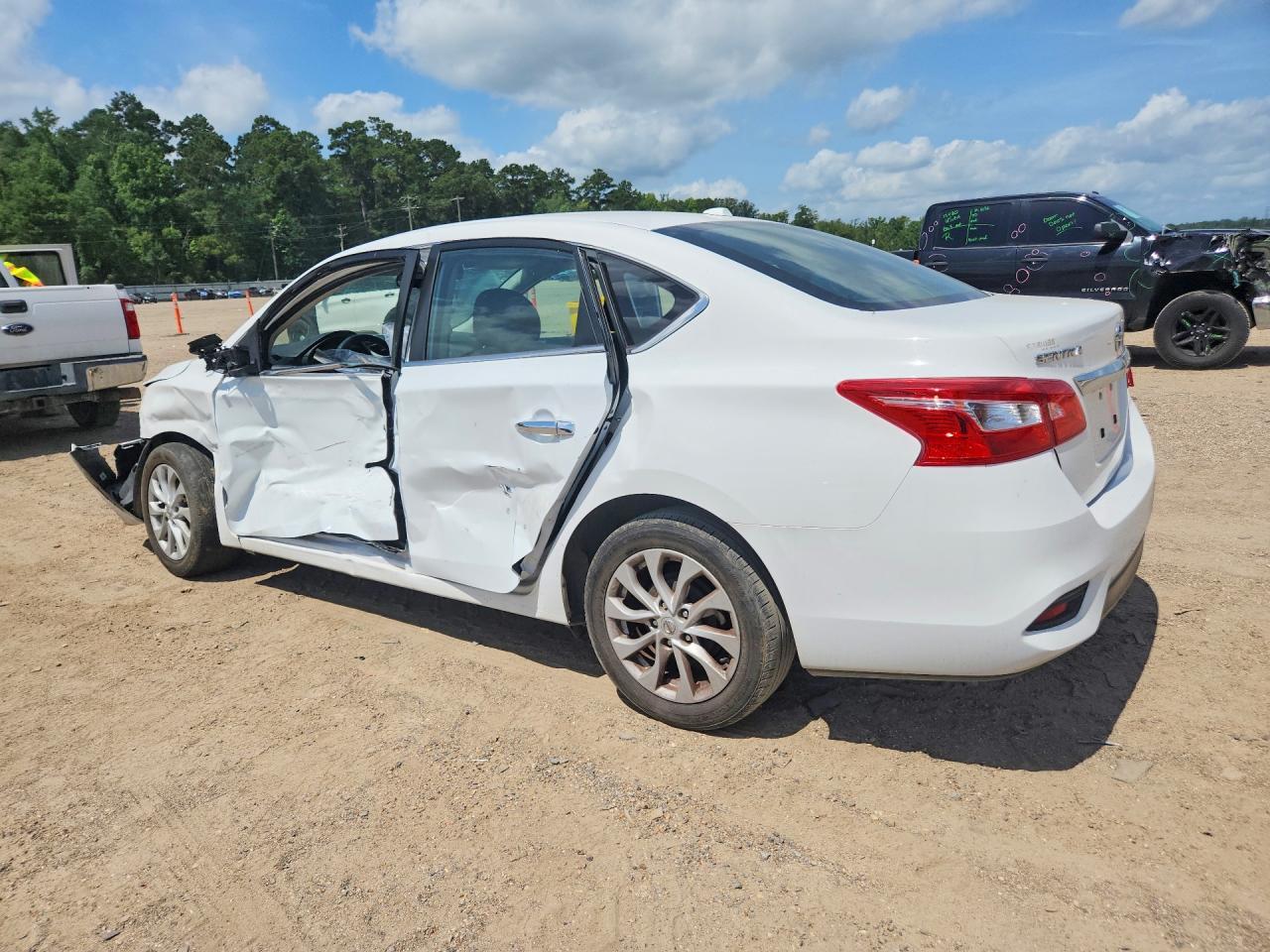 2019 Nissan Sentra Sv - Фото 2