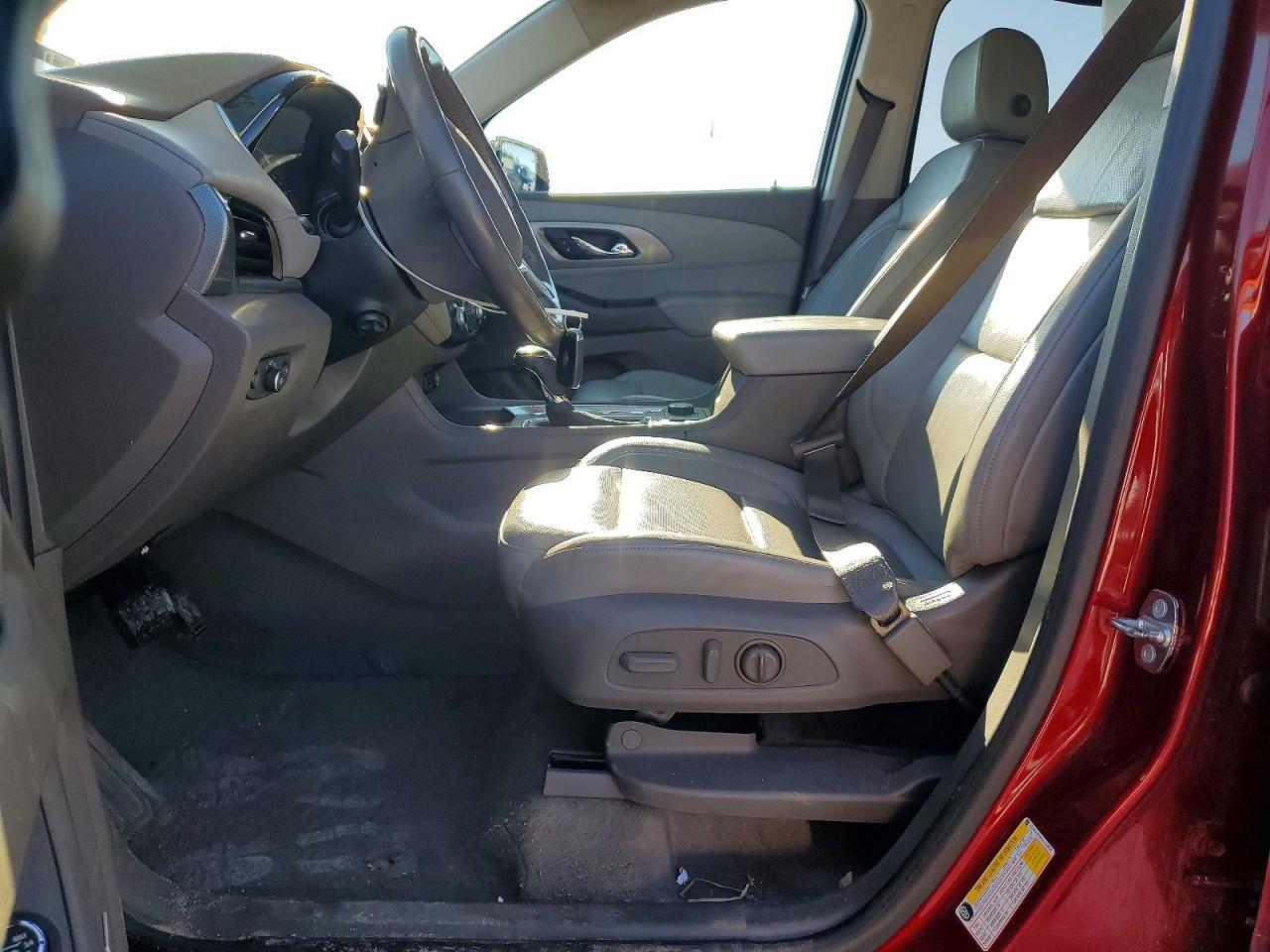 2018 Chevrolet Traverse Premier - Image 7