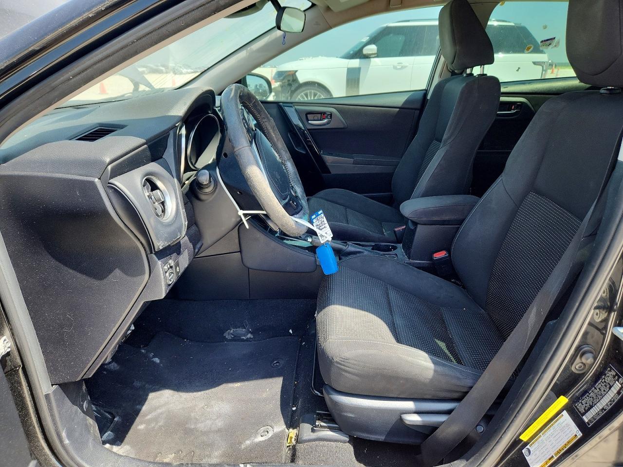 2017 Toyota Corolla Im Base - Фото 7