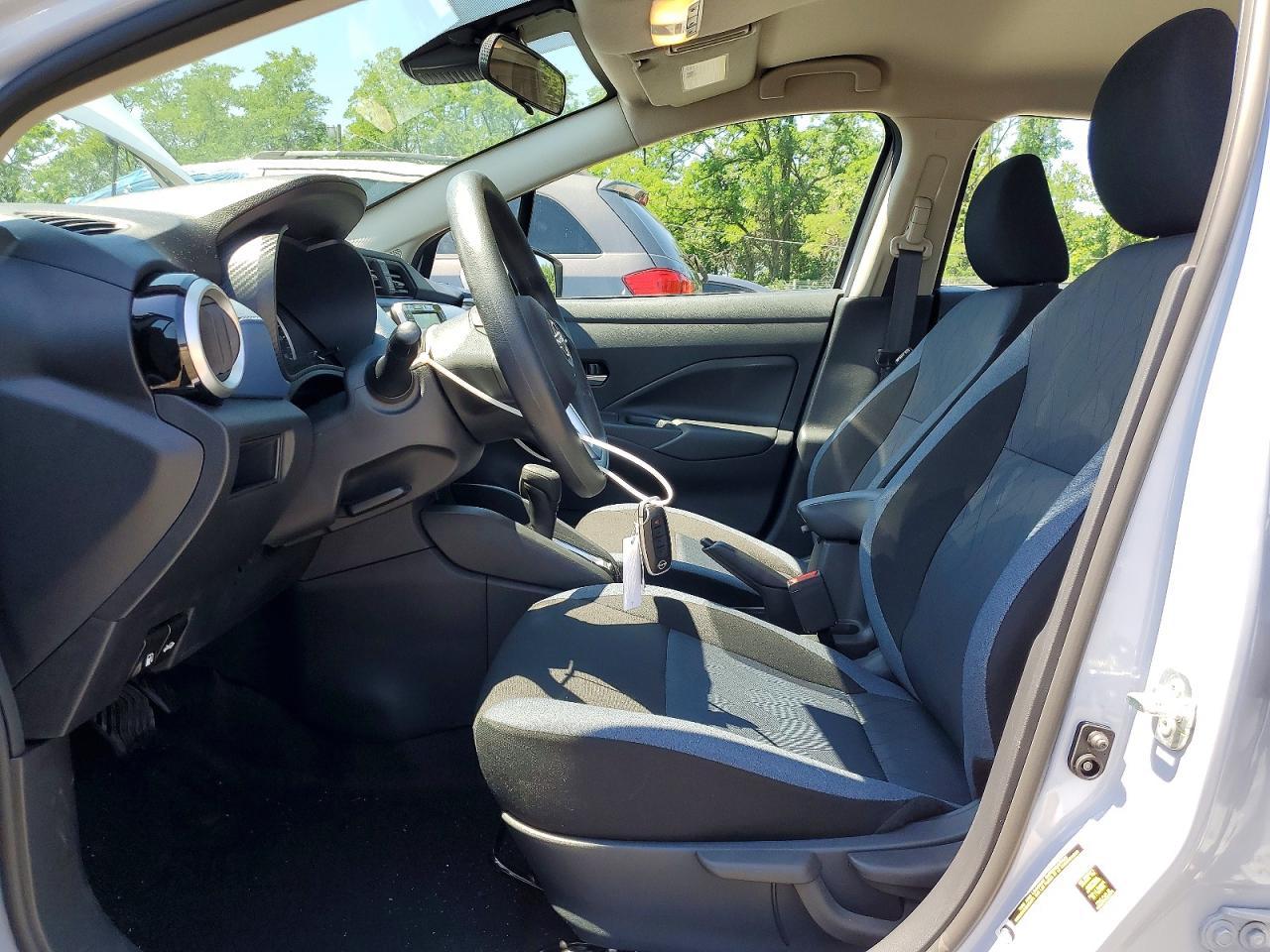 2025 Nissan Versa Sv - Фото 7