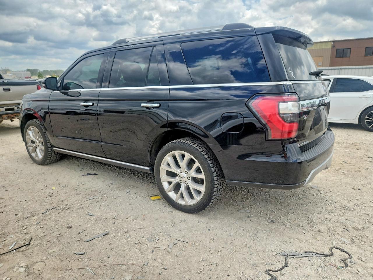 2019 Ford Expedition Limited - Фото 2