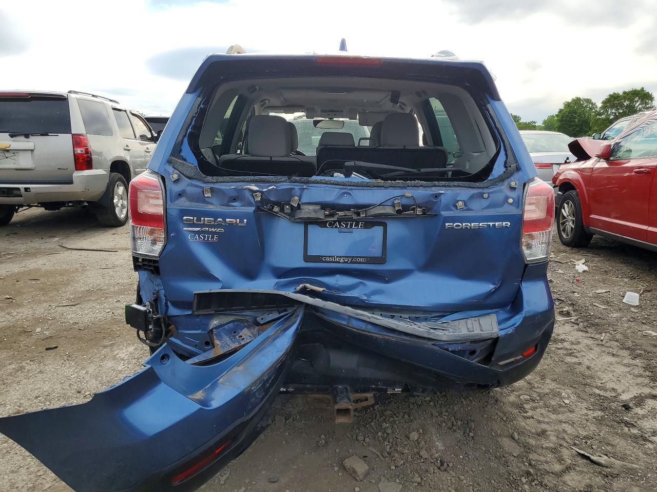 2018 Subaru Forester 2.5I Premium - Image 6