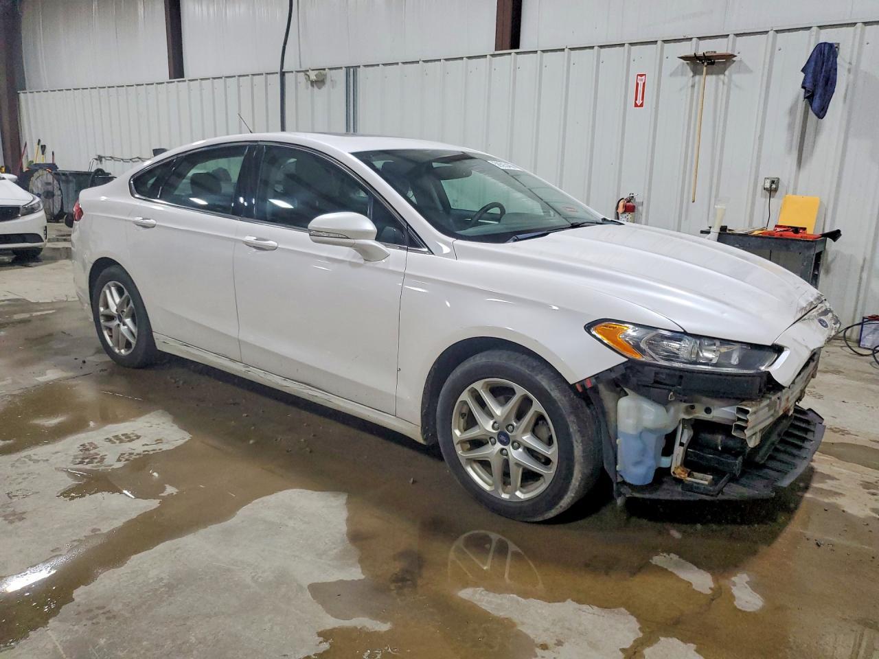 2013 Ford Fusion Se - Фото 4