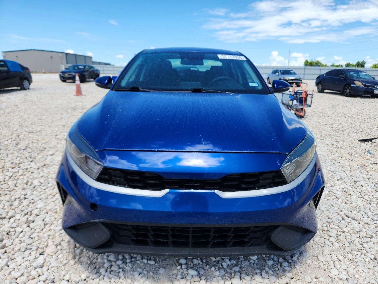 2024 Kia Forte Lxs - Image 5