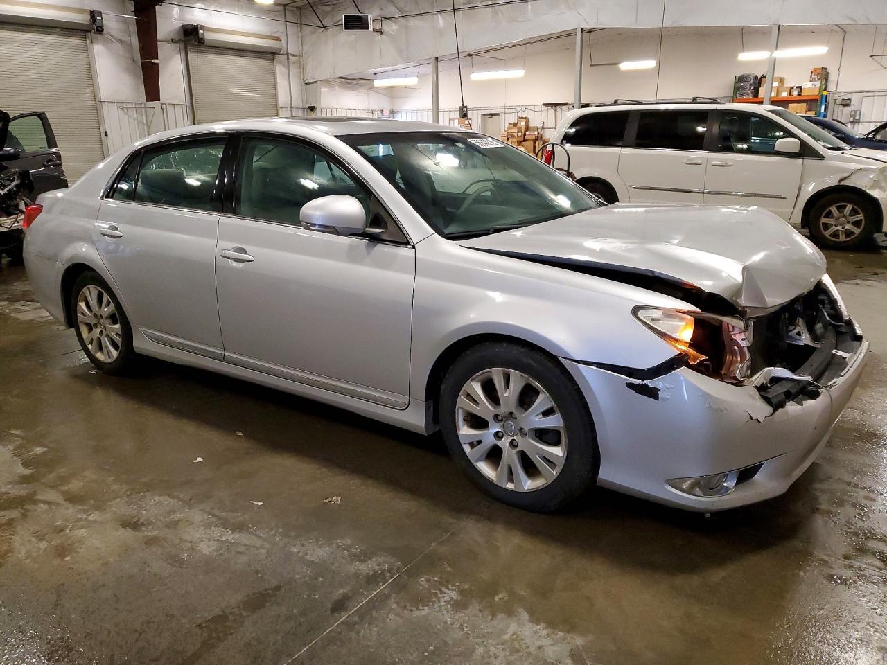 2011 Toyota Avalon Base - Image 4