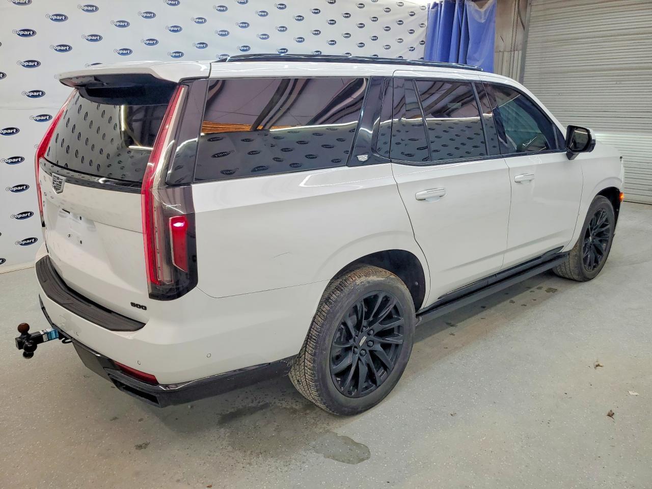 2023 Cadillac Escalade Sport Platinum - Image 3