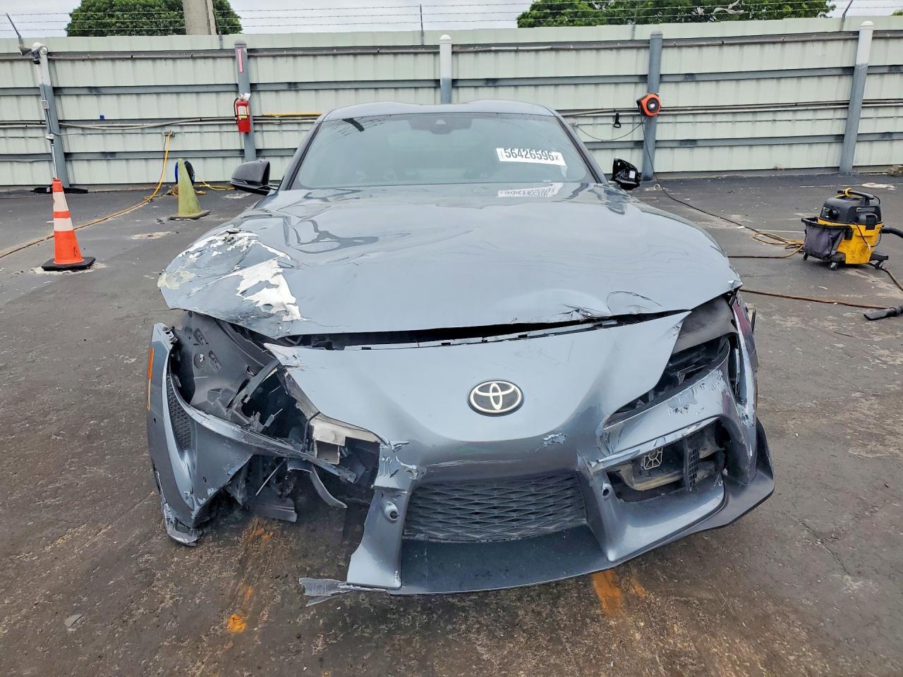 2022 Toyota Gr Supra 3.0 Premium - Фото 5