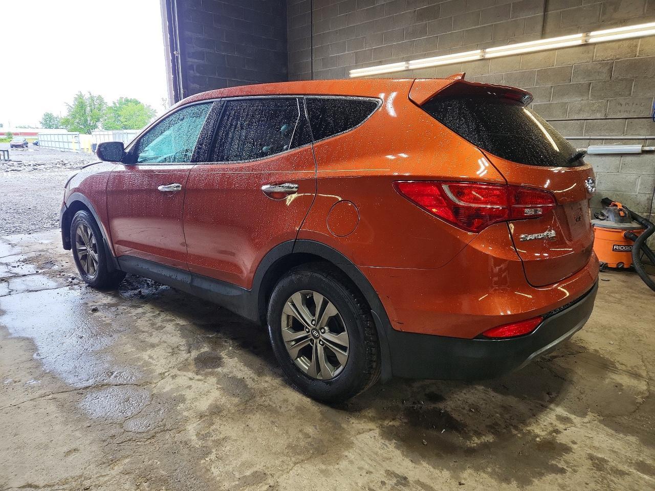 2015 Hyundai Santa Fe Sport 2.4L - Фото 2