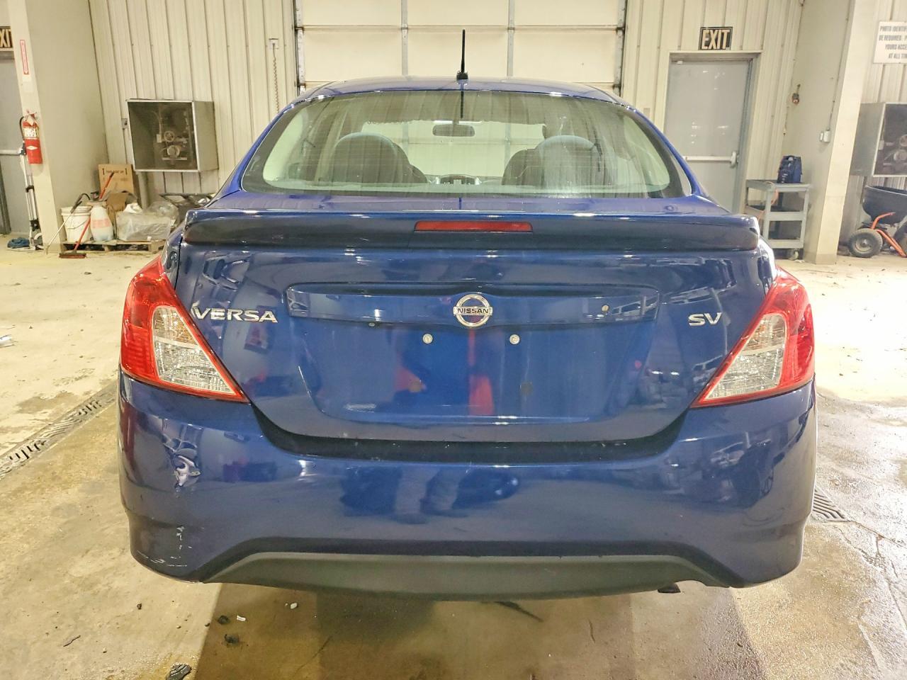 2019 Nissan Versa Sv - Image 6