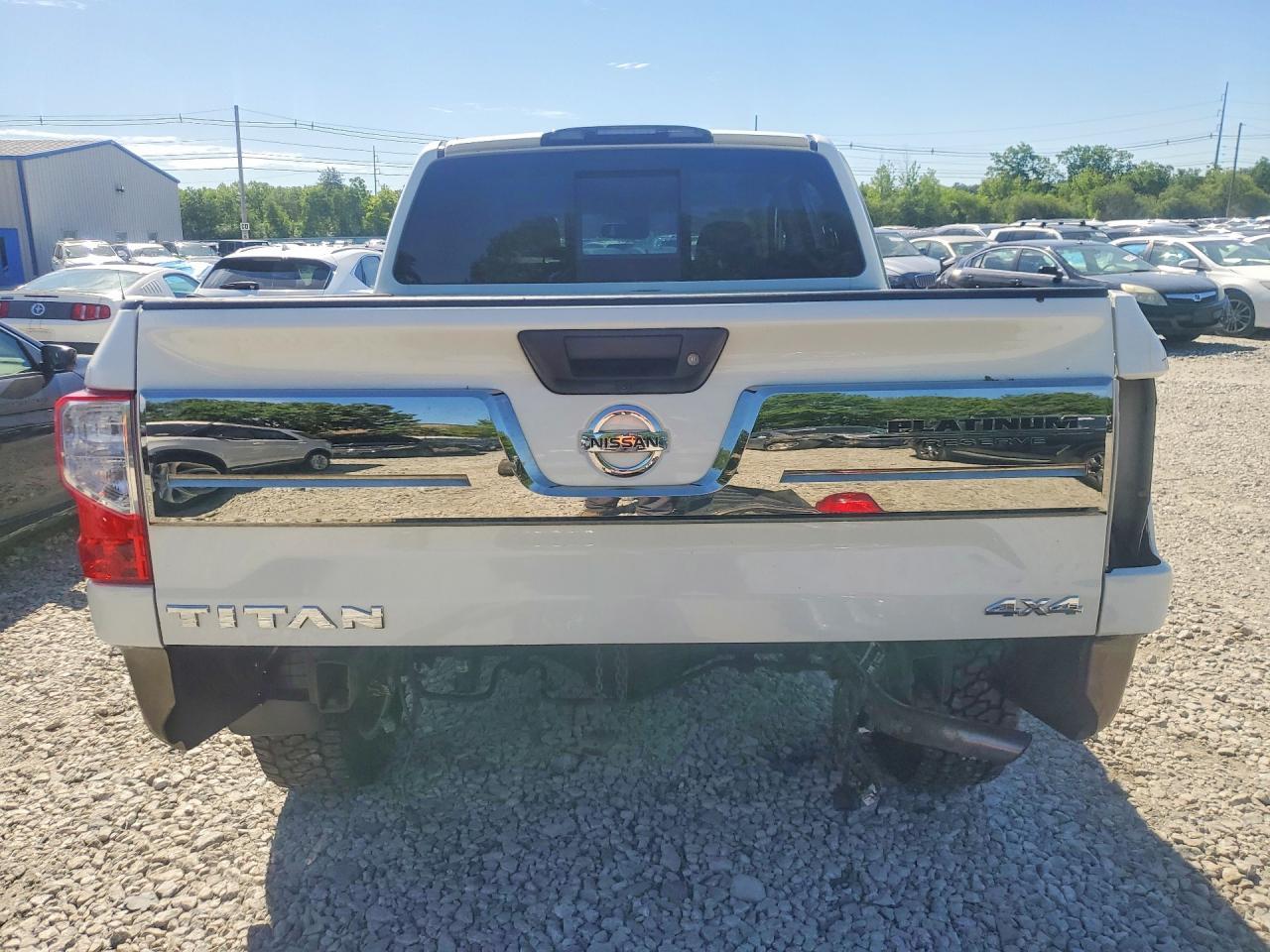 2018 Nissan Titan Platinum Reserve - Image 6