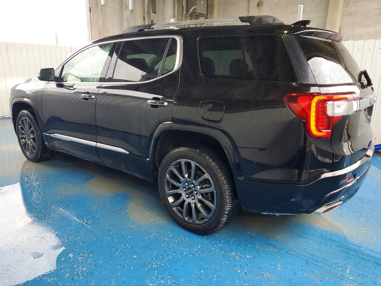 2022 GMC Acadia Denali - Фото 2