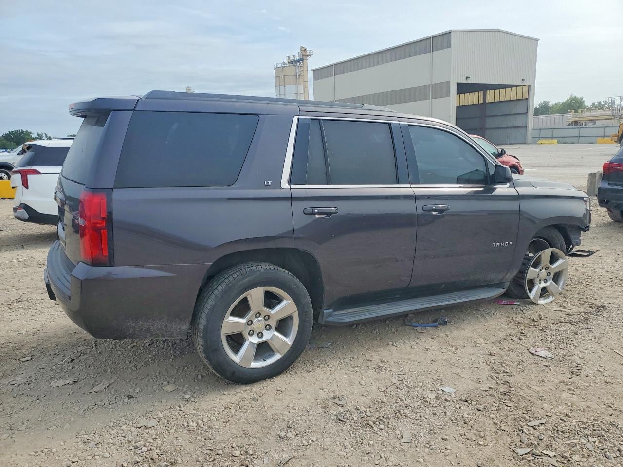 2016 Chevrolet Tahoe K1500 Lt - Фото 3