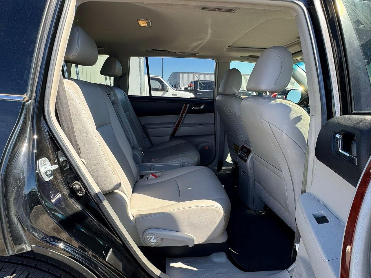 2013 Toyota Highlander Hybrid Limited - Фото 6