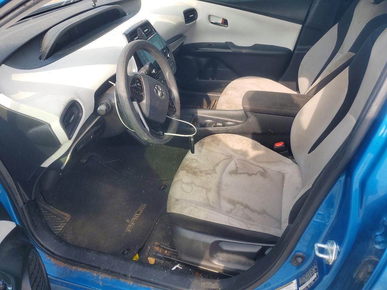 2022 Toyota Prius L Eco - Фото 7
