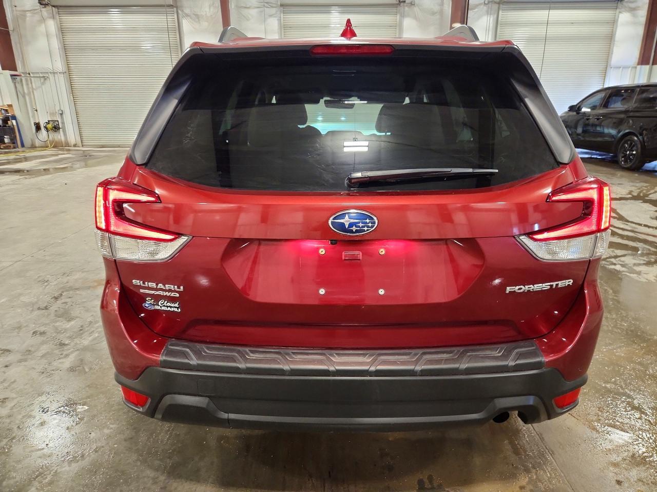 2019 Subaru Forester Premium - Фото 6