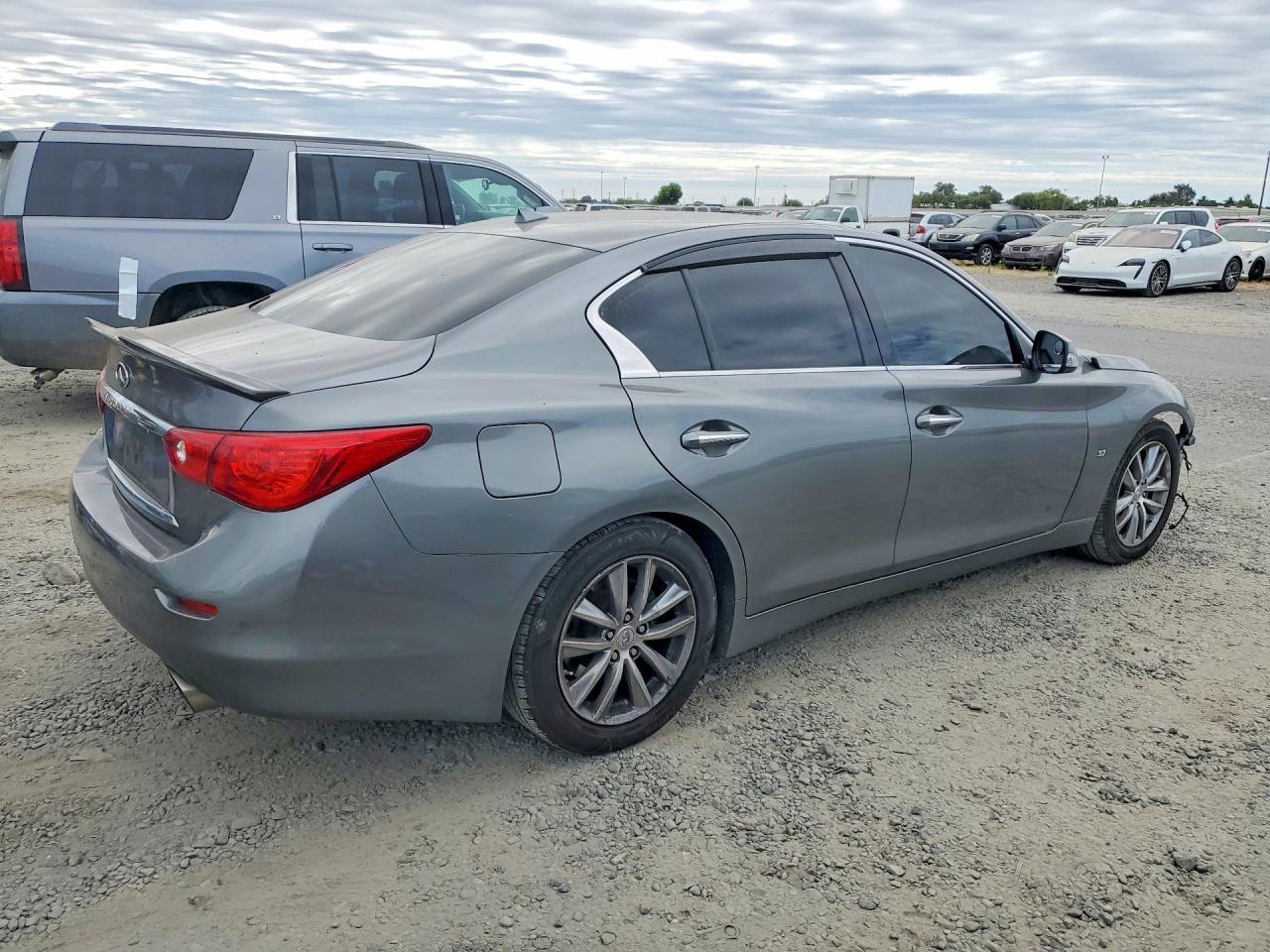 2014 Infiniti Q50 Premium - Фото 3