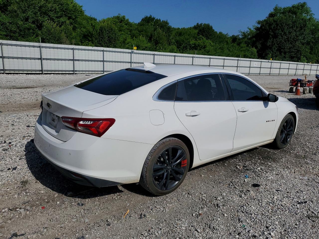 2020 Chevrolet Malibu Lt - Image 3