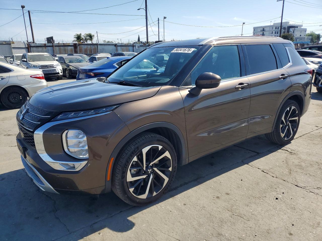 2022 Mitsubishi Outlander Sel
