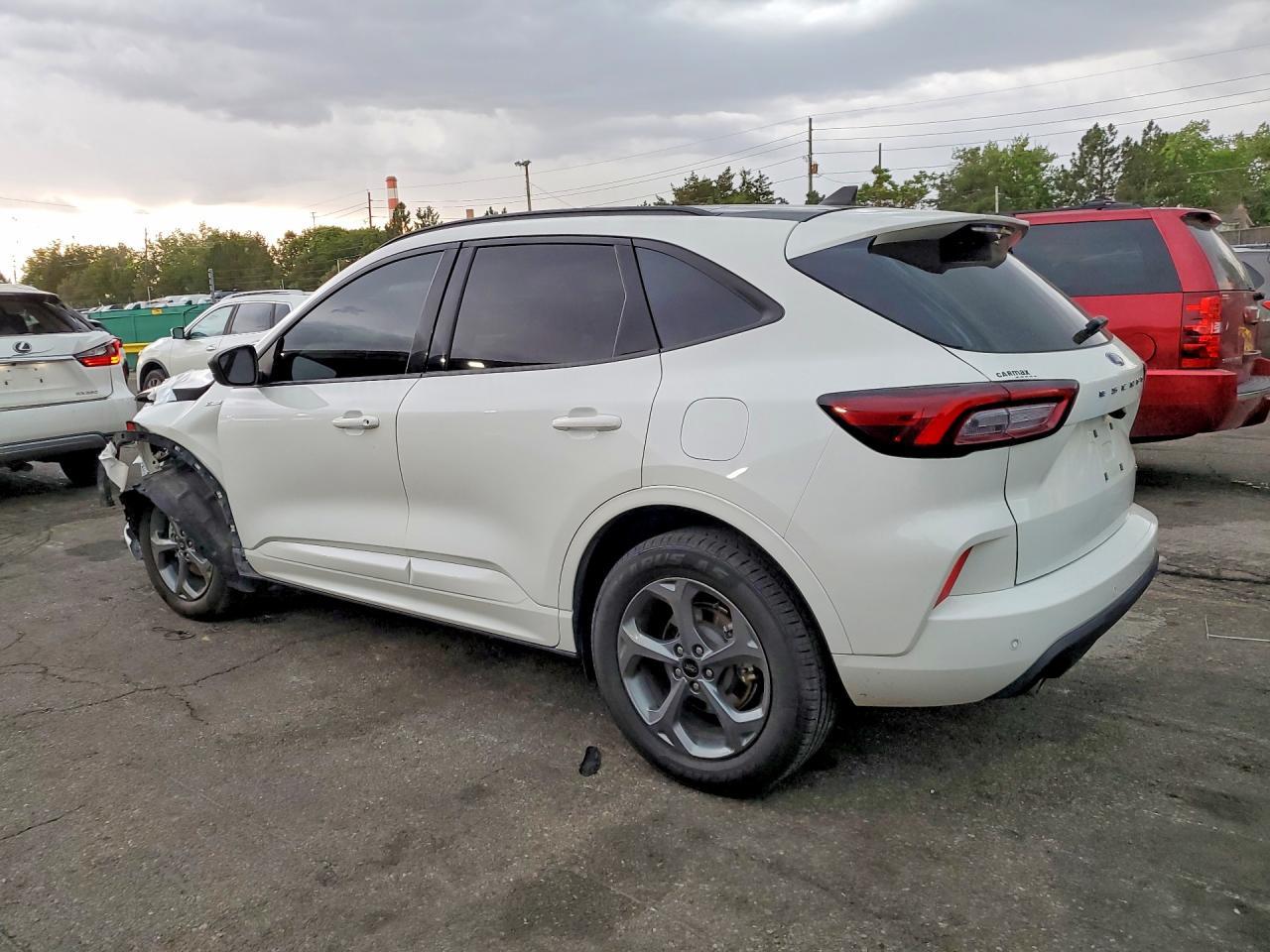 2024 Ford Escape S - Фото 2
