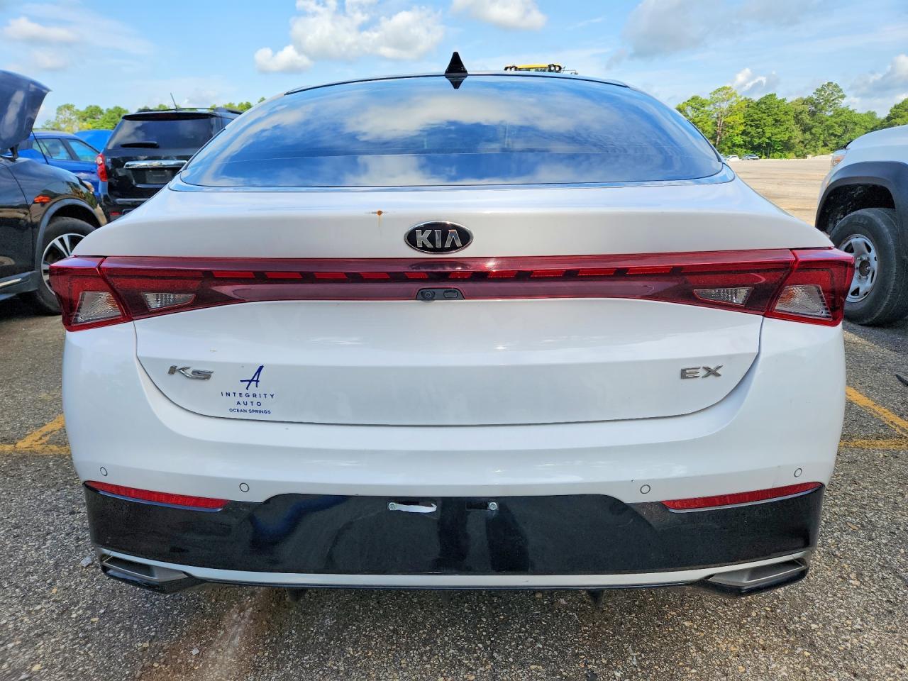 2021 Kia K5 Ex - Image 6