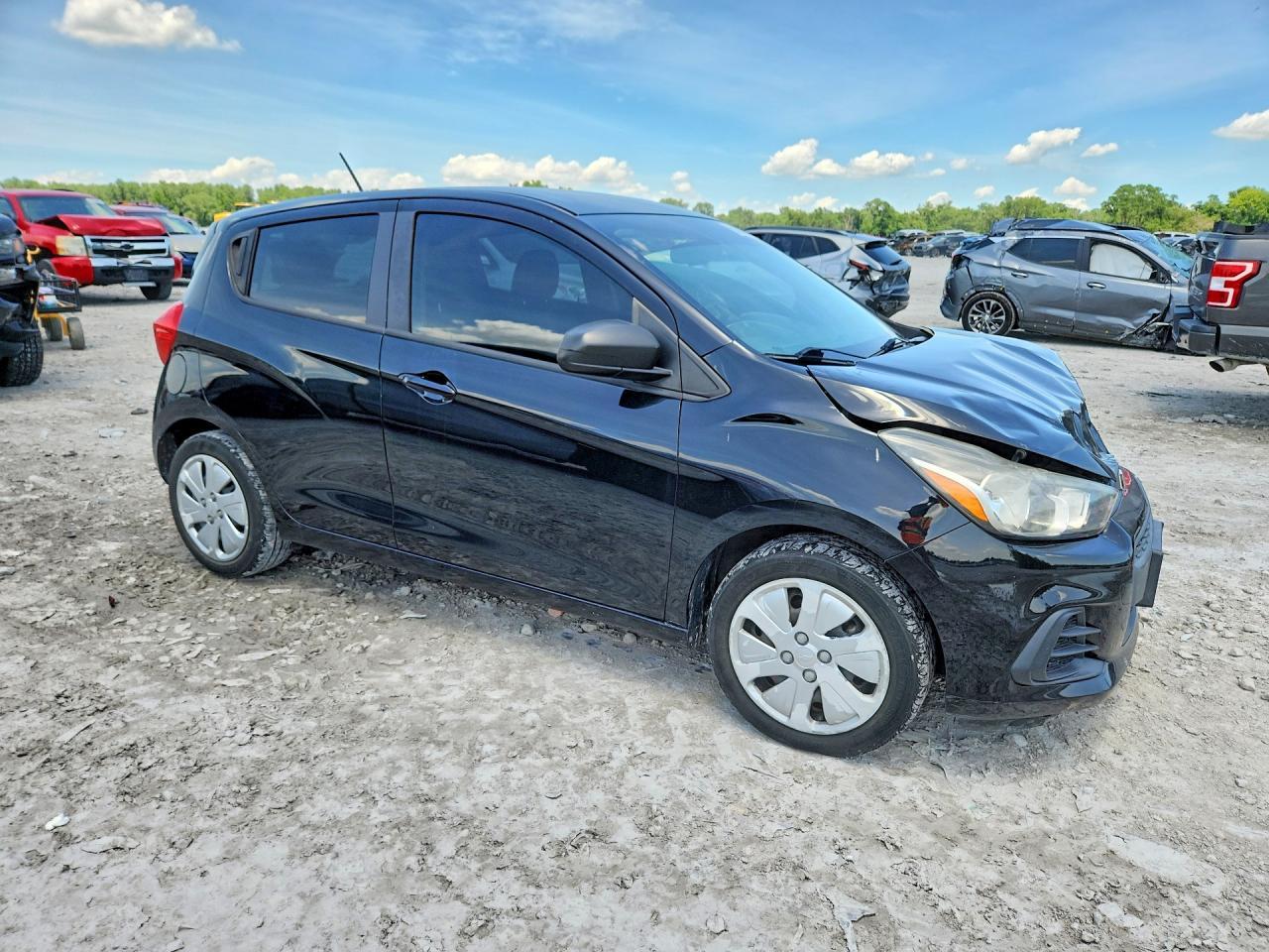 2017 Chevrolet Spark Ls - Фото 4