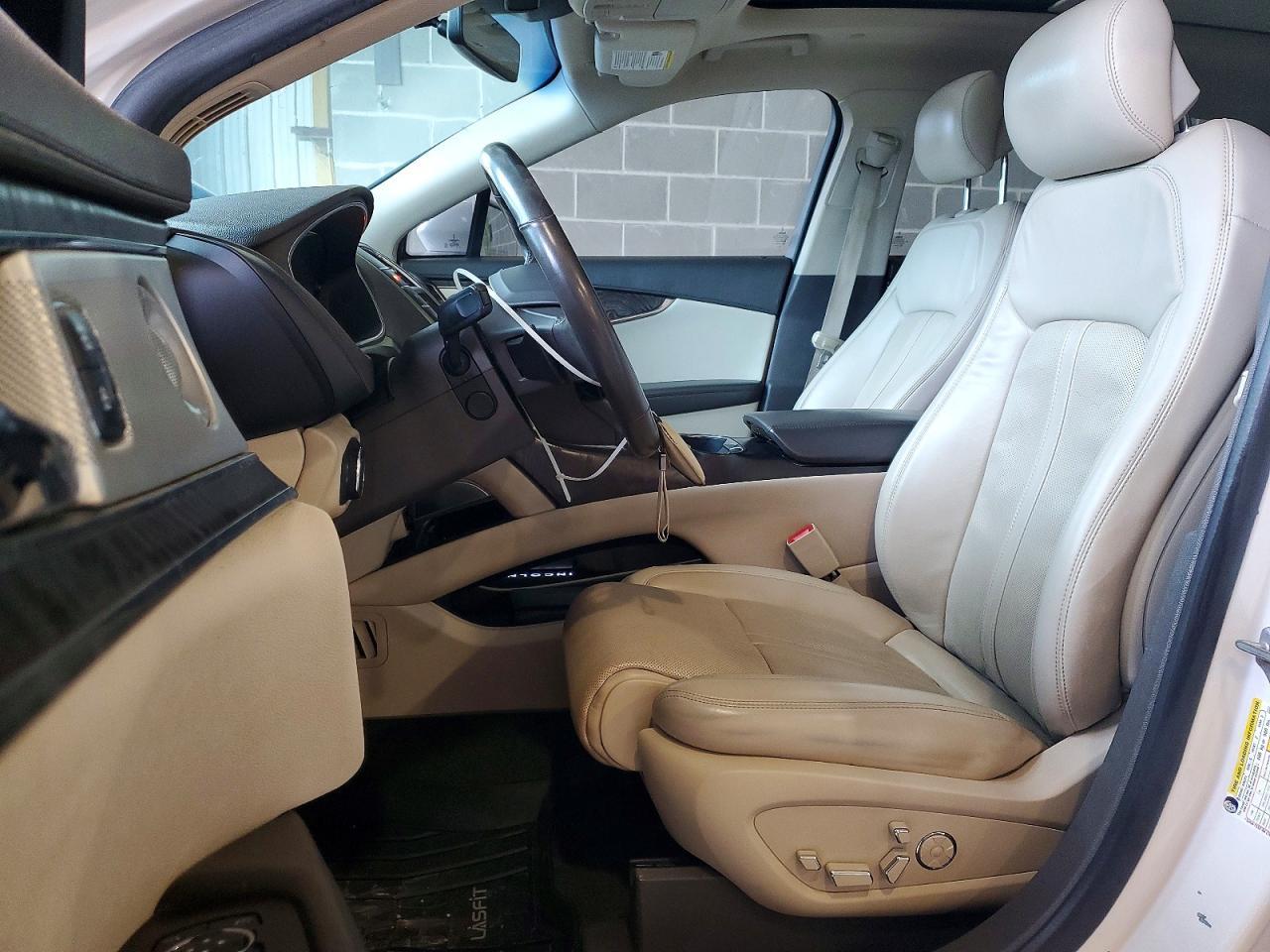 2019 Lincoln Nautilus Reserve - Фото 7