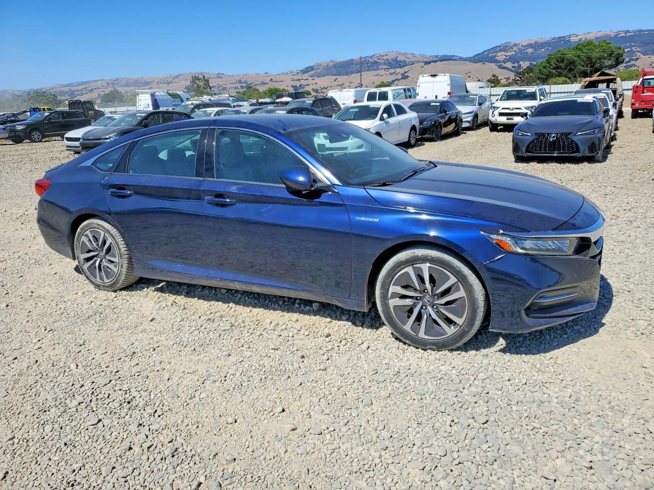 2019 Honda Accord Hybrid - Image 4