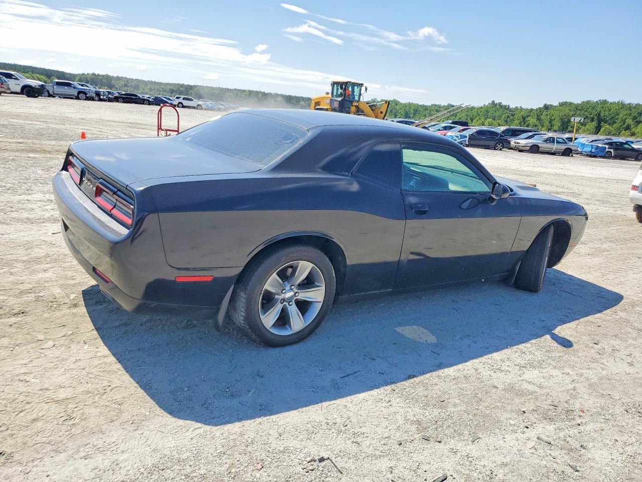 2017 Dodge Challenger Sxt - Фото 3