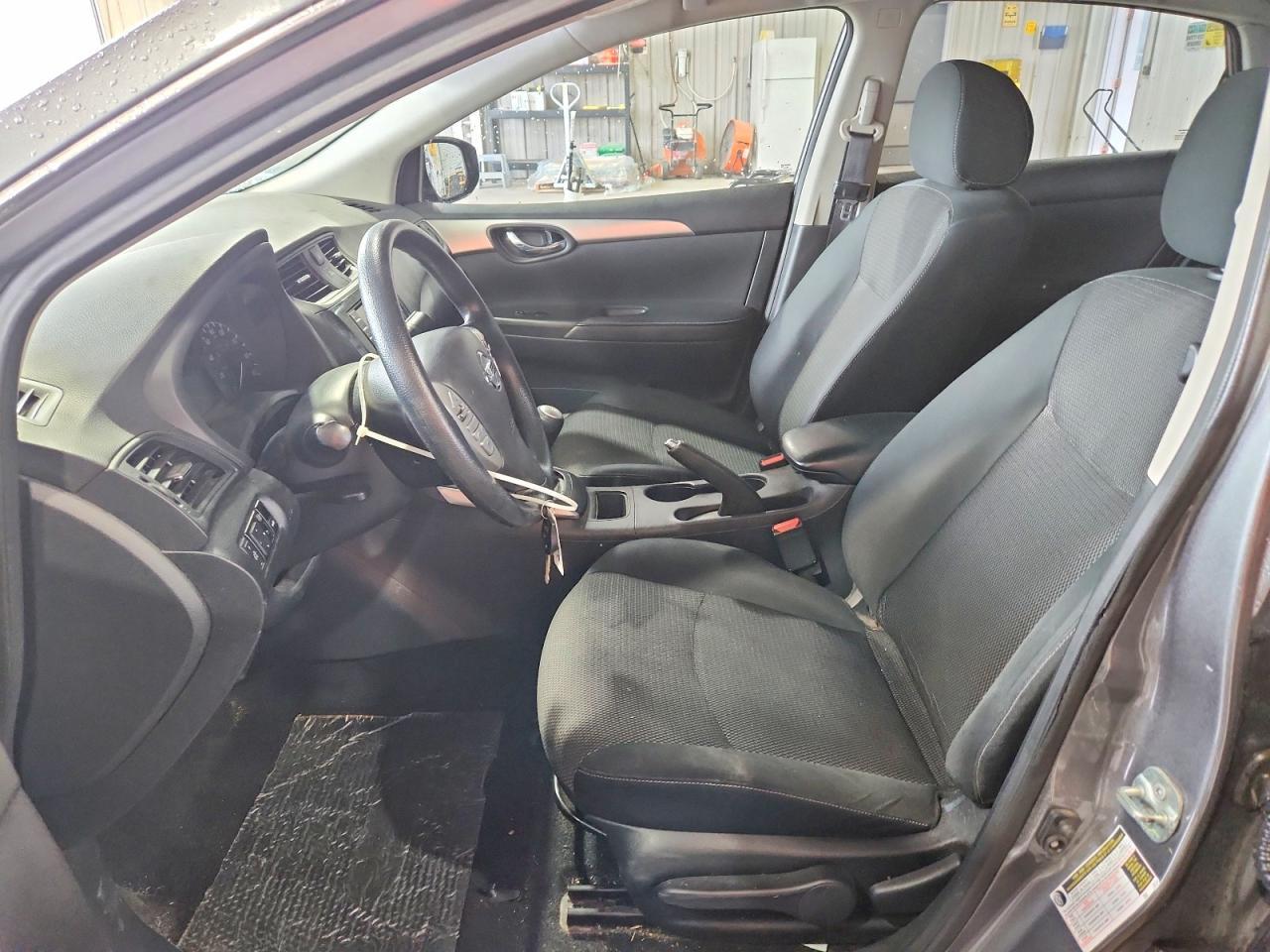 2019 Nissan Sentra S - Фото 7