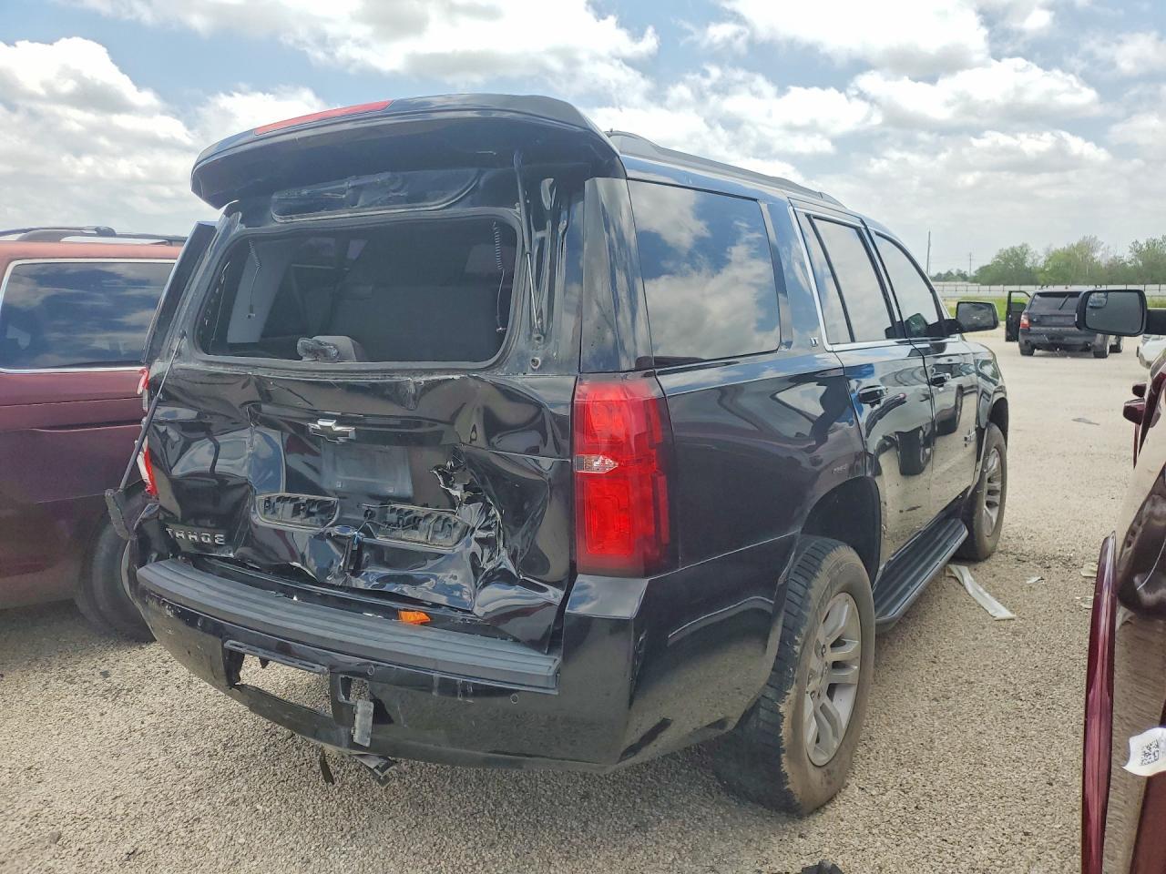 2018 Chevrolet Tahoe C1500 Lt - Фото 3