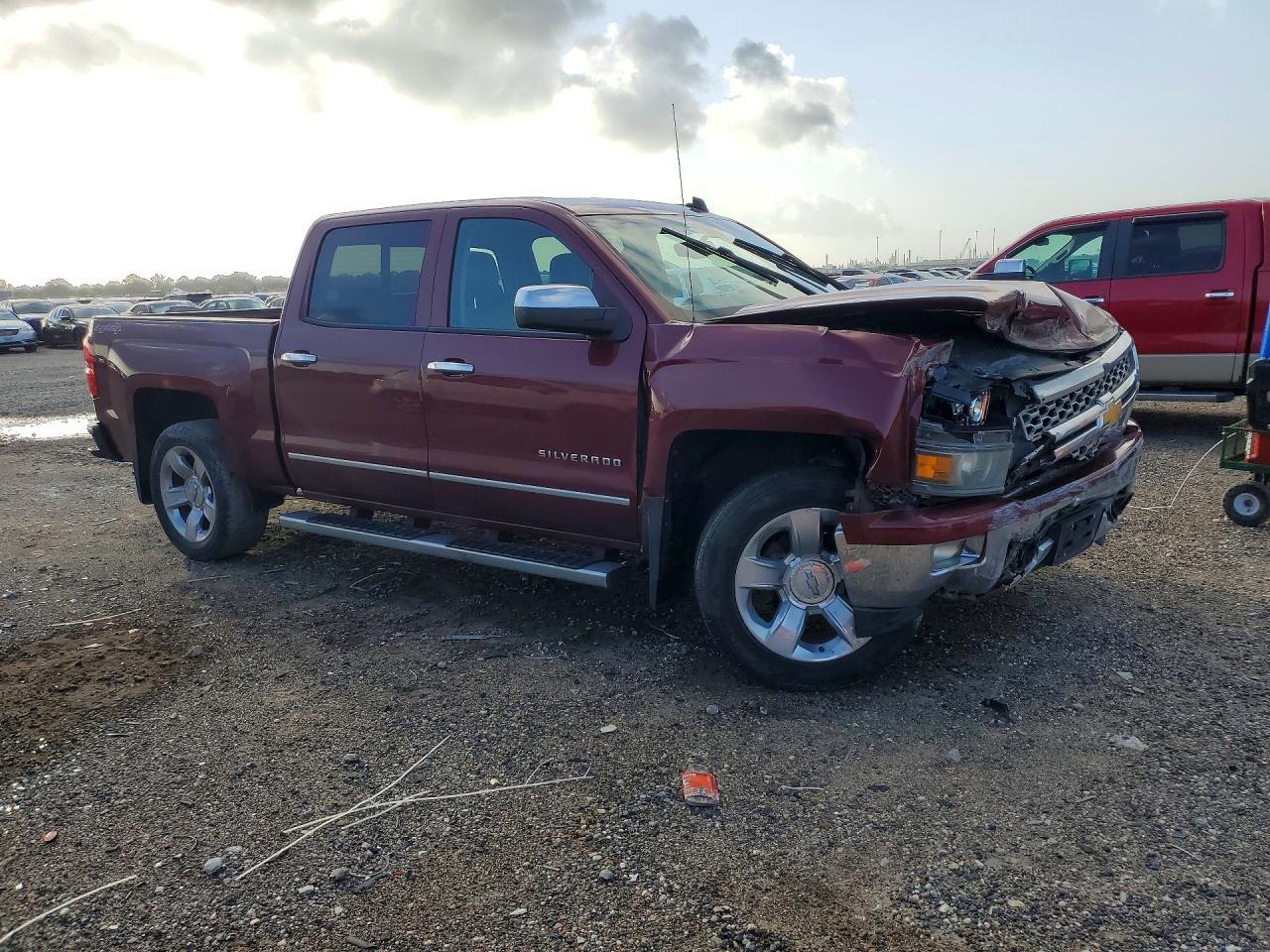 2014 Chevrolet Silverado - Фото 4