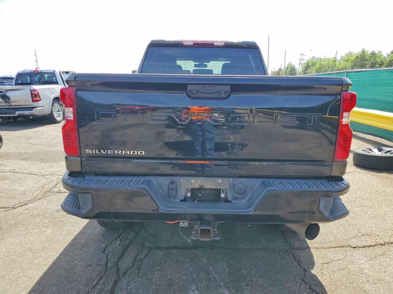 2023 Chevrolet Silverado K2500 Custom - Image 6