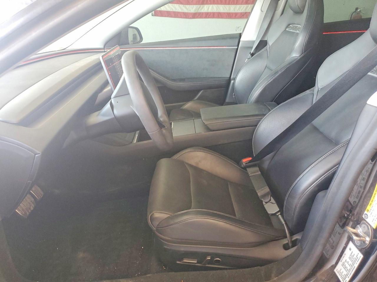 2024 Tesla Model 3 - Image 7
