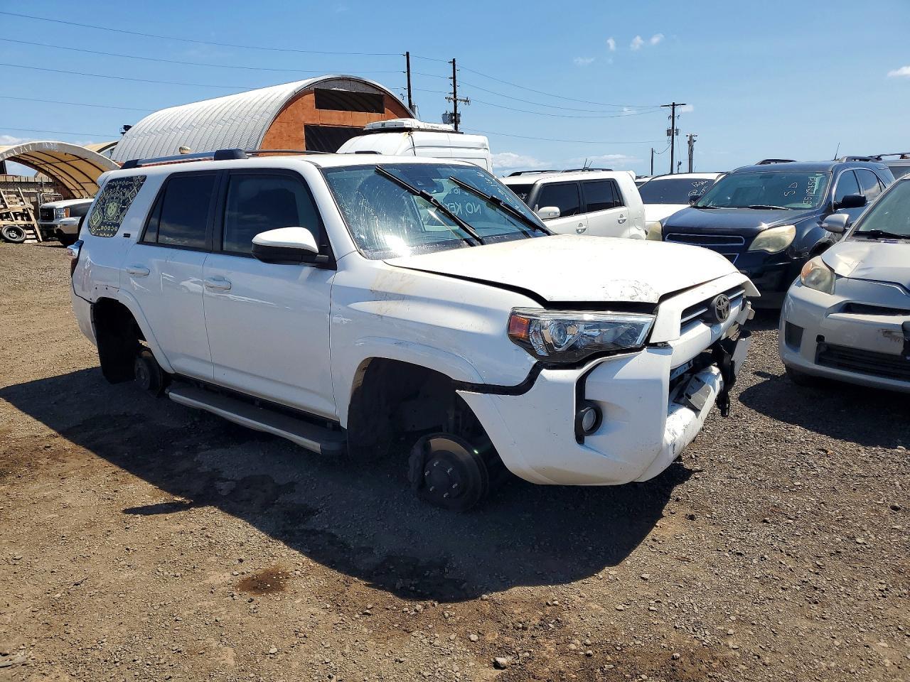 2020 Toyota 4Runner Sr5 - Image 4
