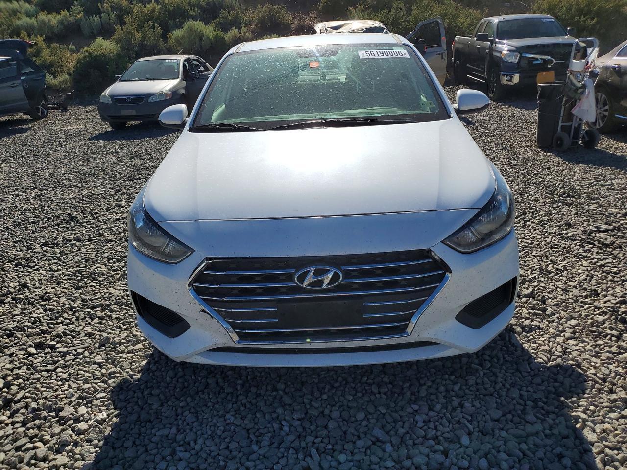 2021 Hyundai Accent Se - Фото 5