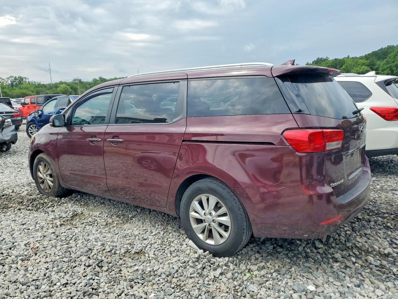 2015 Kia Sedona Lx - Фото 2