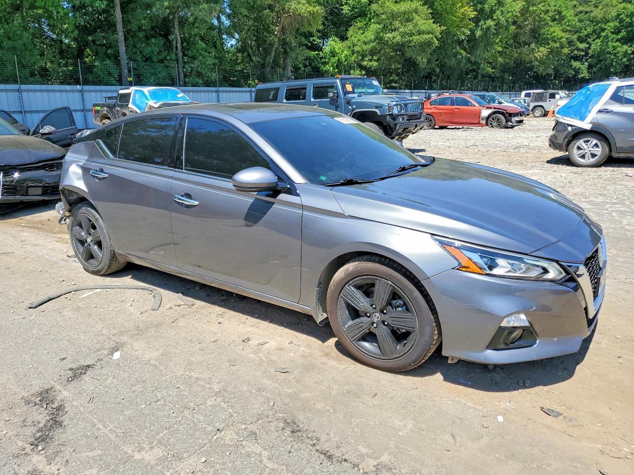2021 Nissan Altima Sl - Фото 4