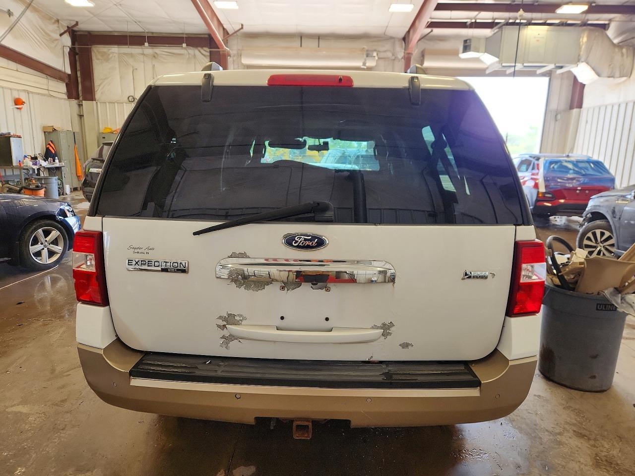 2012 Ford Expedition El Xlt - Image 6