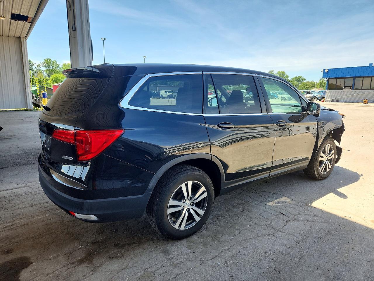 2016 Honda Pilot Exl - Image 3