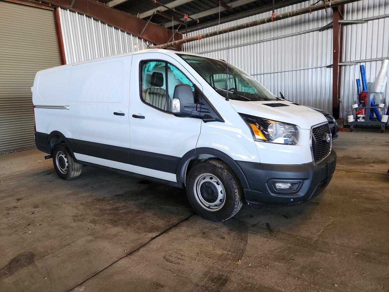 2026 Ford Transit T-150 - Image 4