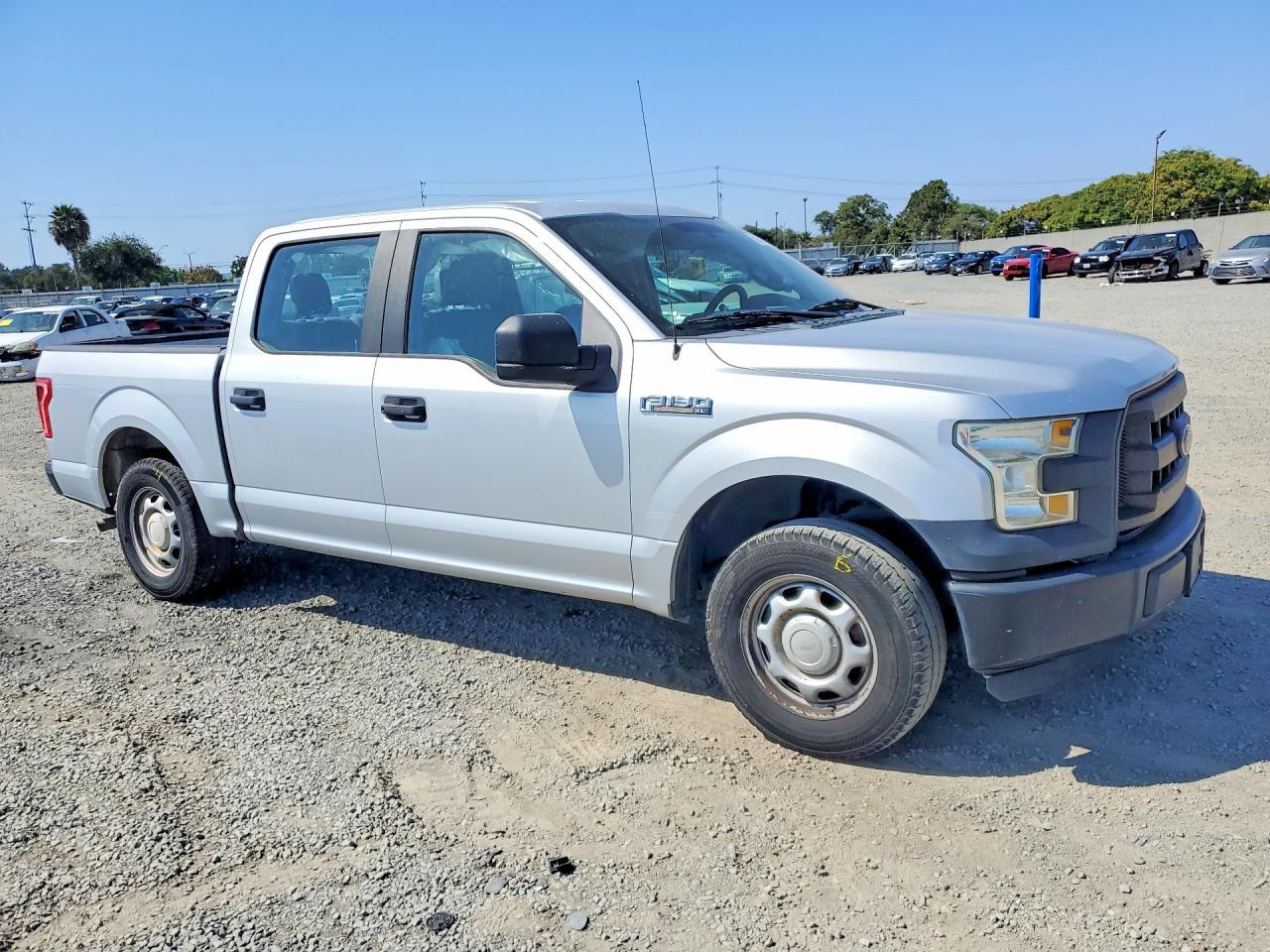 2016 Ford F150 Supercrew - Фото 4