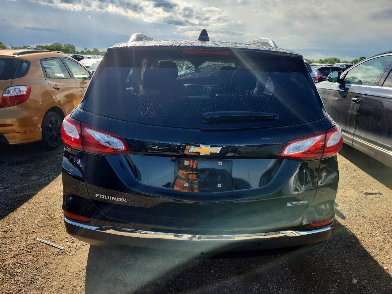 2018 Chevrolet Equinox Premier - Image 6