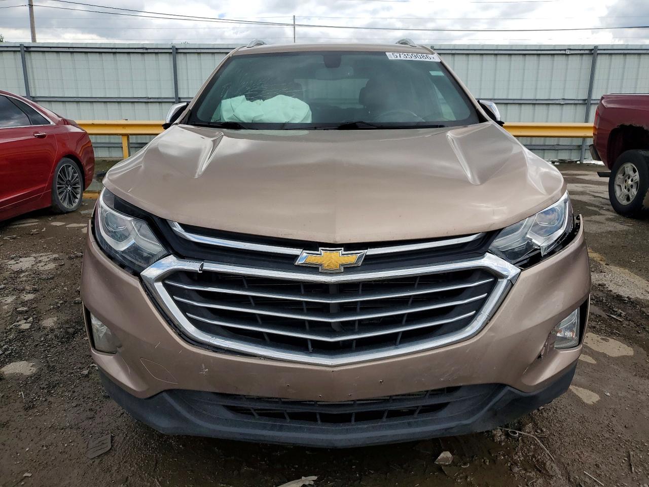 2019 Chevrolet Equinox Premier - Image 5