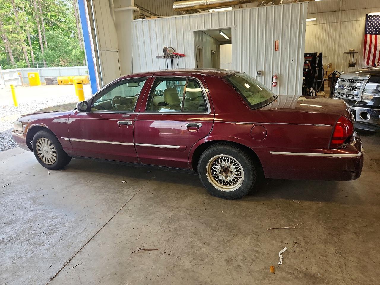 2008 Mercury Grand Marquis Ls - Фото 2