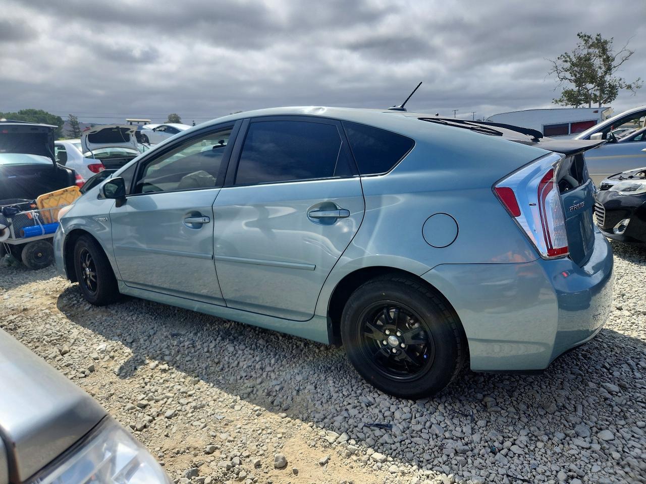 2013 Toyota Prius Three - Фото 2