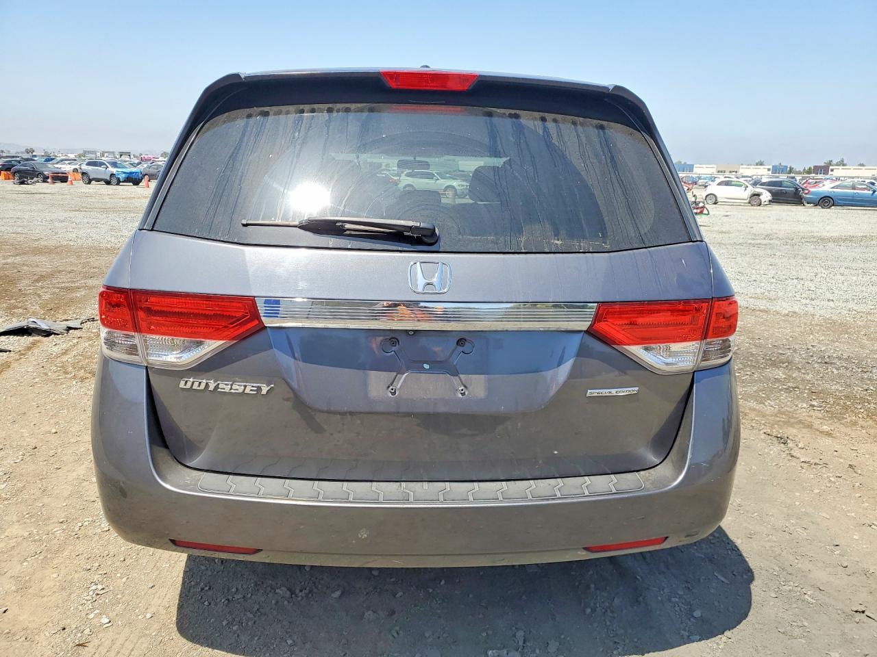 2016 Honda Odyssey Se - Фото 6