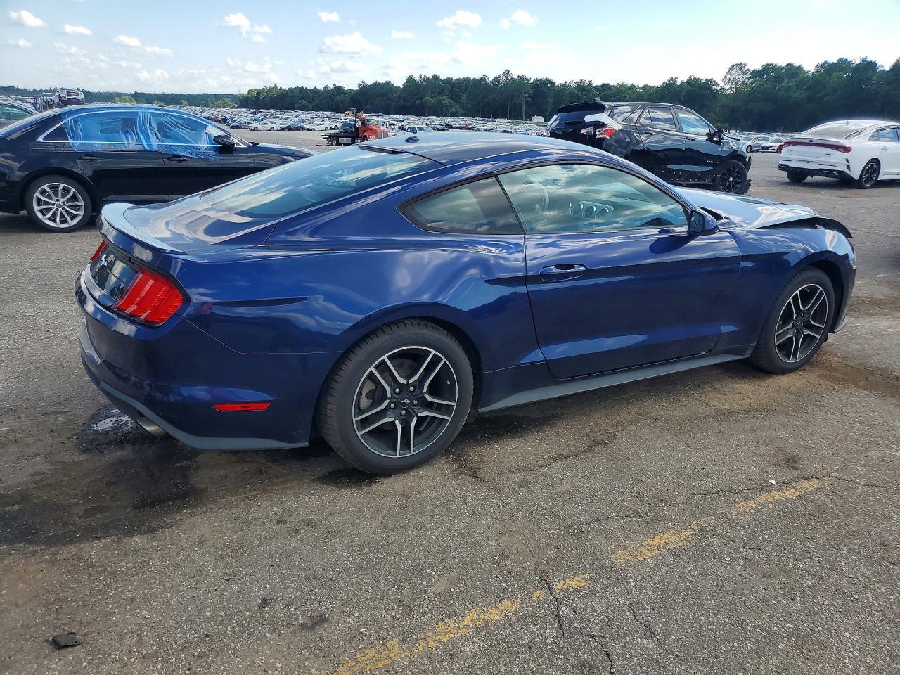 2018 Ford Mustang - Image 3