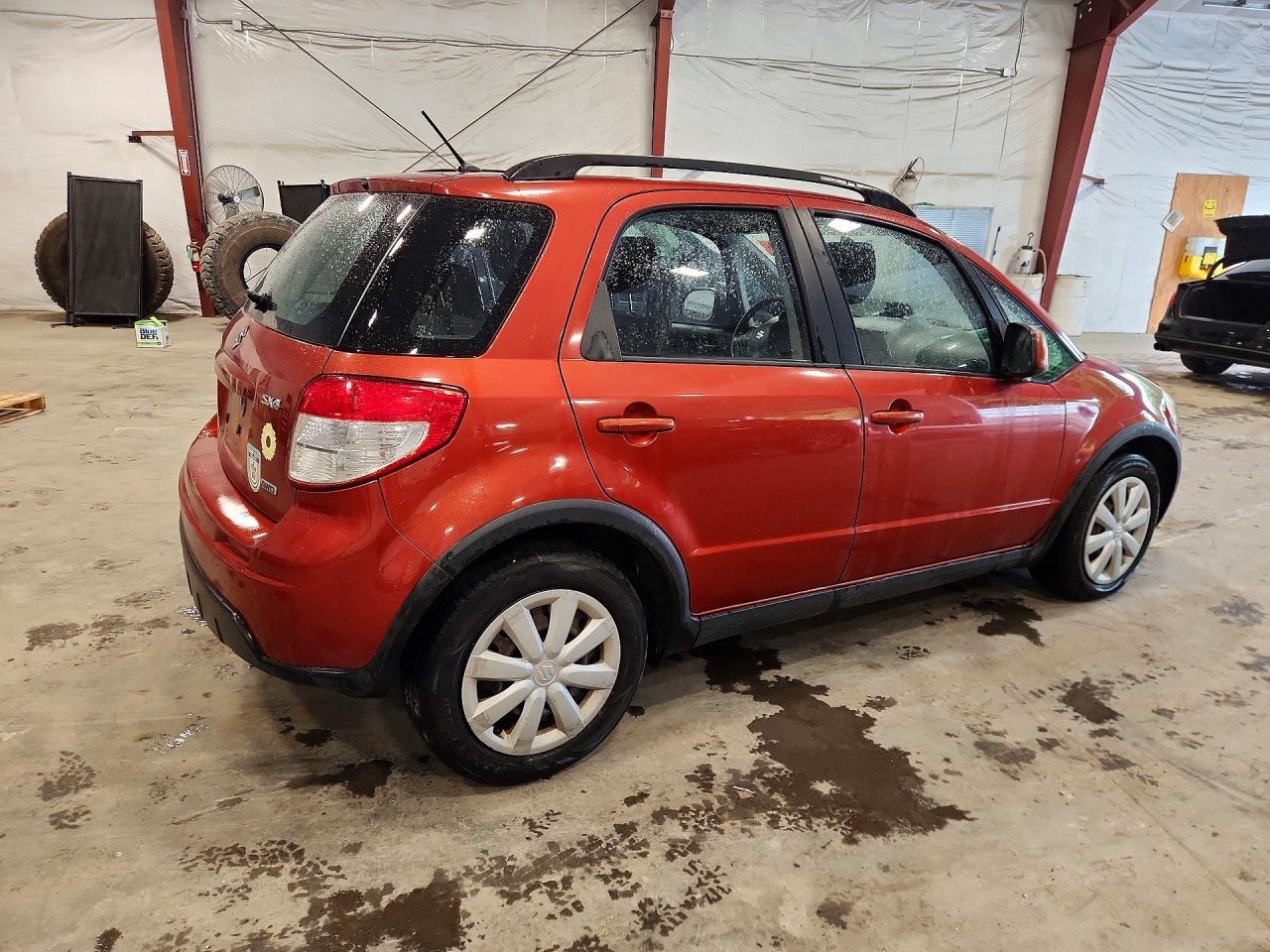 2010 Suzuki Sx4 - Фото 3